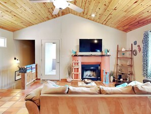 House (2 Bedrooms) | Miscellaneous - The Bungalow by Ruidoso Vacation Rentals (Ruidoso)