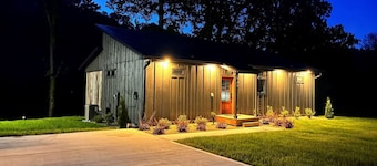 Juneburger Chalet on The Watauga River