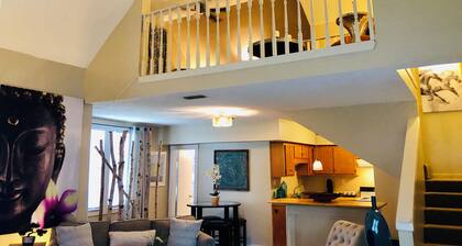 Midtown Loft in a Historic four plex in Midtown Mobile