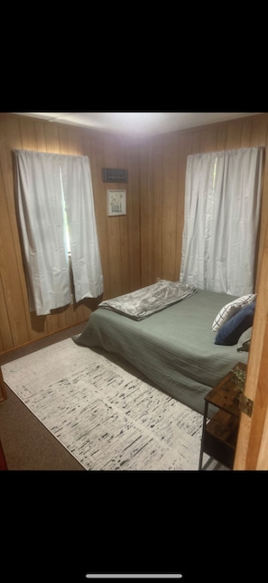 3 多间卧室、床单