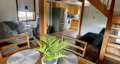 Peaceful Acres Cabin 2 - Eagle's Nest