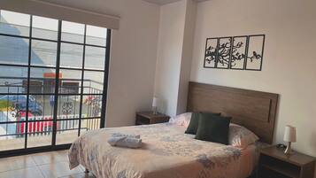 3 bedrooms, WiFi, bed sheets