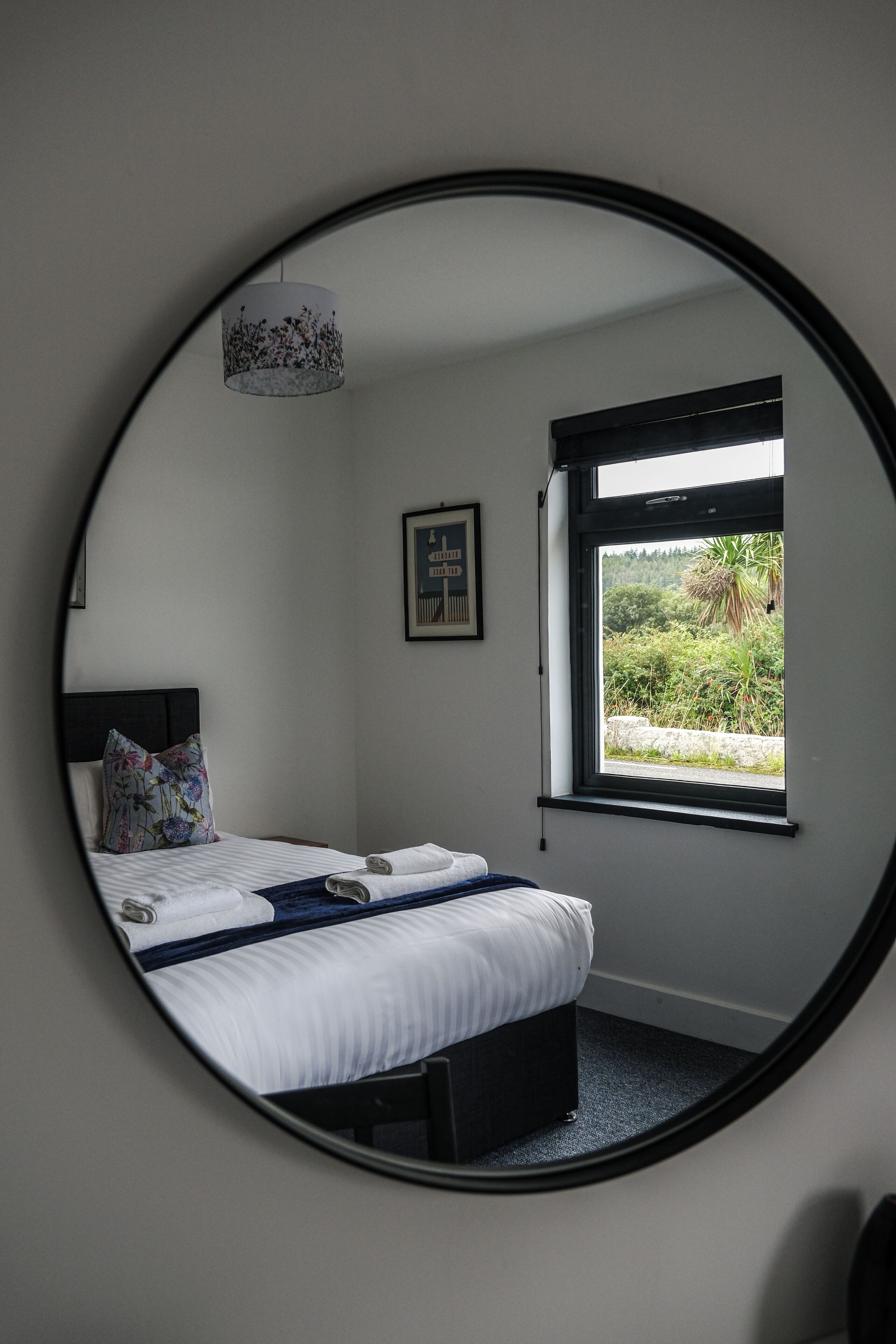 11 bedrooms, iron/ironing board, WiFi, bed sheets