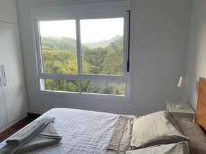 2 Schlafzimmer, Schreibtisch, WLAN, Bettwäsche