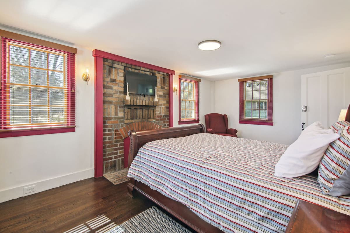 Inglenook Suite 1st Floor | Ropa de cama de alta calidad y decoración personalizada