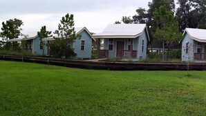 Unclassified image, 2 of 12, button - Jiggs Landing, Cabin 3 - Reservoir View Bunk House (Manatee County)