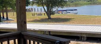 Jiggs Landing, Cabin 3 - Reservoir View Bunk House