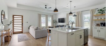 Game Room|Mini Golf|Fire Pit|Covered Patio & Grill