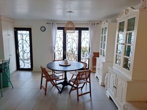 Dining - La Casa de las Dunas a 5 Minutos de la Playa (CUIDAD MADERO)