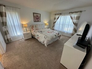 4 quartos, ferros/tábuas de passar roupa, Wi-Fi, roupa de cama