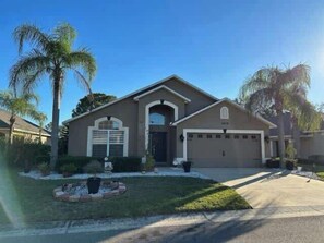 Exterior - Remodeld South Facing Villa - Southern Dunes Golf Course Views (Haines City)