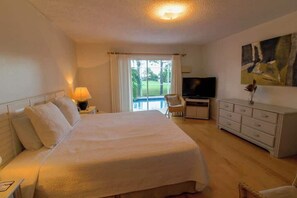 4 habitaciones, tabla de planchar con plancha, wifi y ropa de cama 