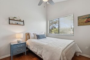 3 bedrooms, iron/ironing board, travel cot, free WiFi