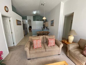 تلفزيون، مكتب