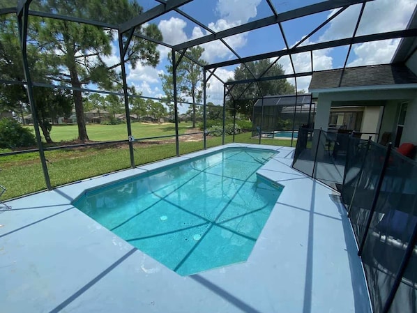 Pool - Sunshine Family Retreat (Haines City)