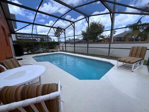 Pool - Memory Maker Villa (Haines City)