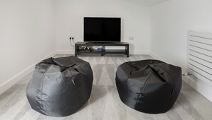 Interior - 5 bedroom accommodation in Belper (Belper)
