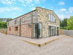 Exterior - 5 bedroom accommodation in Belper (Belper)