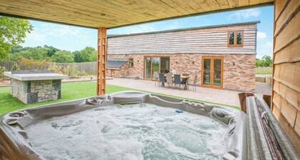 5 bedroom accommodation in Belper