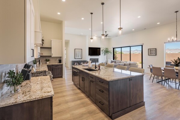 Casa, diversos llits (Parfection) | Cuina privada