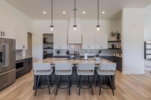 Casa, diversos llits (Parfection) | Cuina privada