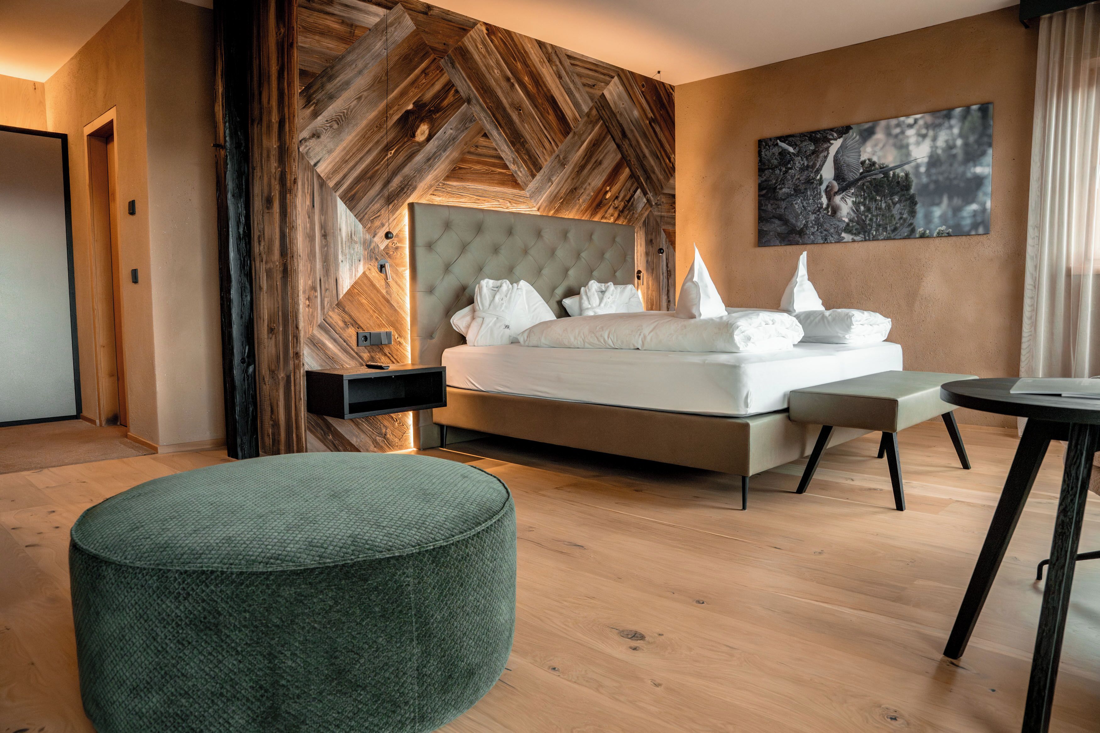 Classic Suite, Balcony, Mountain View
