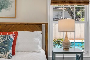 4 camere, una scrivania, Wi-Fi, lenzuola