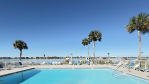 Alberca al aire libre 