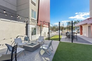 Grillaus-/piknikalue