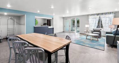 WoodSpring Suites Chandler Phoenix Medical Center