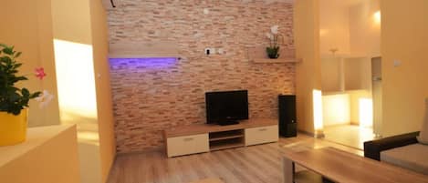 TV