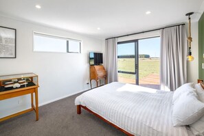 4 Schlafzimmer, Bügeleisen/Bügelbrett, kostenloses WLAN, Bettwäsche