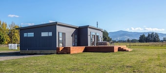 Totara on Moroa, Tauwharenikau