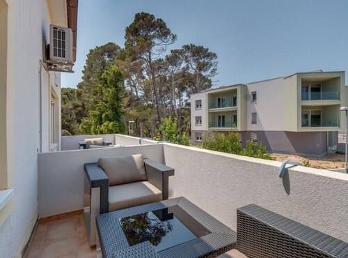 Pansion Belvedere - Double Room with Balcony 2