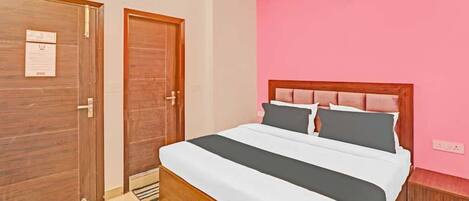 Chambre Standard double | AccĂšs au Wi-Fi (inclus)