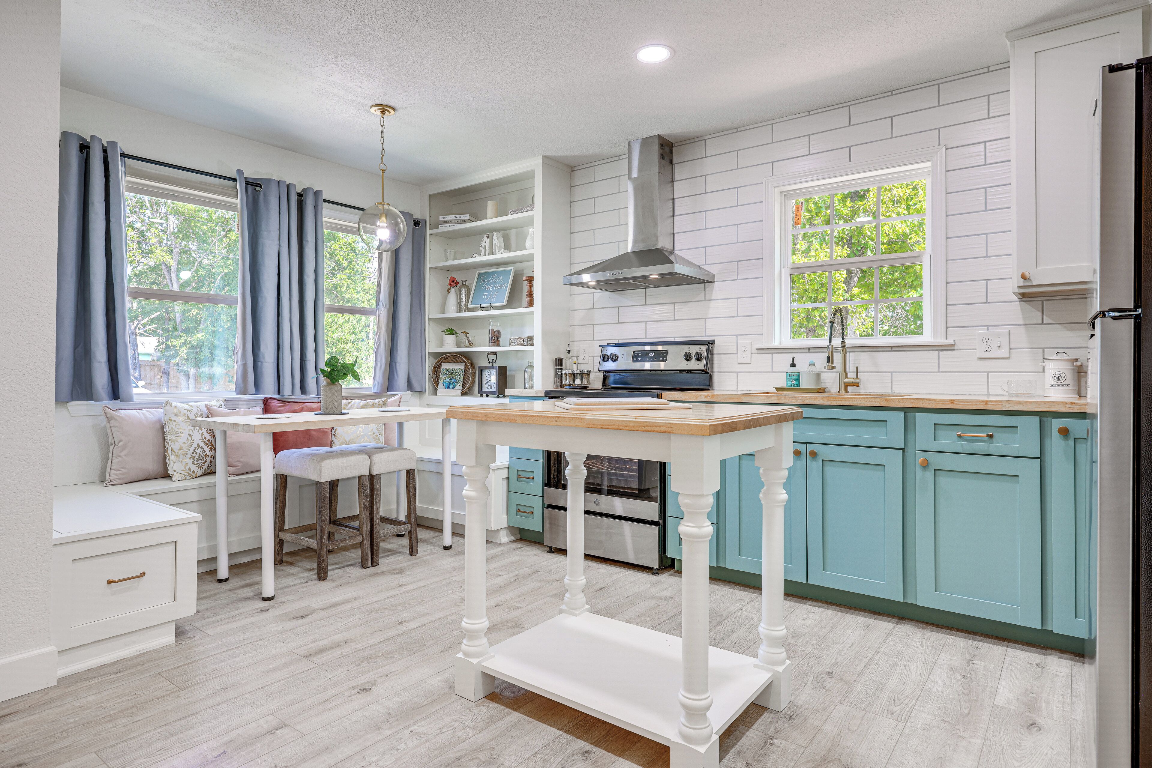 Modern Seguin Home: Steps to Trails & Park West!