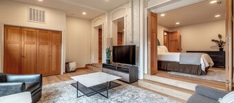 Bavarian Lodge Suites