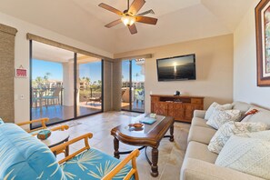 Condo | Living area -  Hilton Pool Pass Luxurious Penthouse Oasis (Waikoloa)