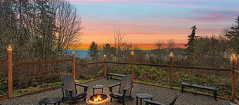 The Gnome Gully - A-Frame w/ Sound Views