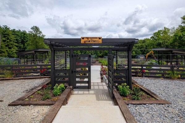 Enceinte de l’hébergement