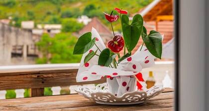 Hometown Apartment by PikHost