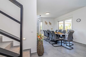 Dining - Villa KATHARINA with private pool (Žgaljići)