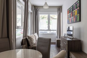 Interior detail - Largo Molina Apartment 1 (Bologna)