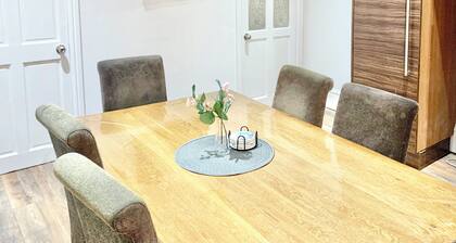 Urba Luxury 4 Bed home Sheffield University