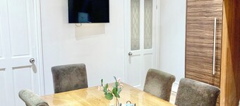 Urba Luxury 4 Bed home Sheffield University