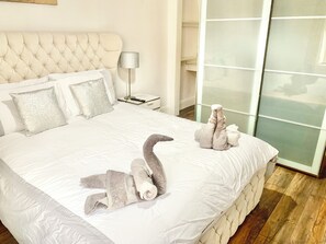 4 bedrooms, iron/ironing board, free WiFi, bed sheets - Urba Luxury 4 Bed home Sheffield University (Sheffield)
