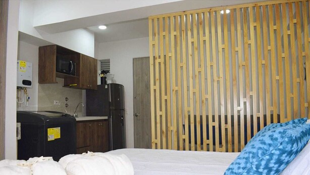 1 bedroom, iron/ironing board, WiFi, bed sheets - Loft Entero Privado 25 Mts (Medellín)