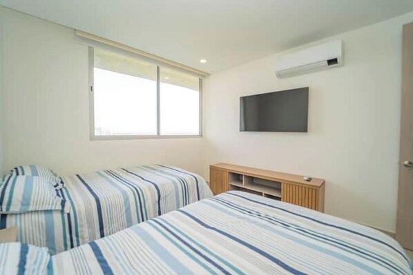 2 bedrooms