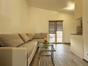 TV - Charming  Apartment Marylou 2 (Vir)