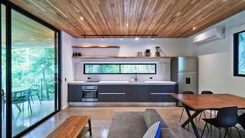 Loftsrom – premium (Studio #2) | Wi-fi (inkludert)